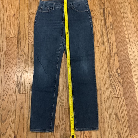 Bundle of 4 Size 8 NYDJ Slimming Leggings Jeans - Picture 13 of 14